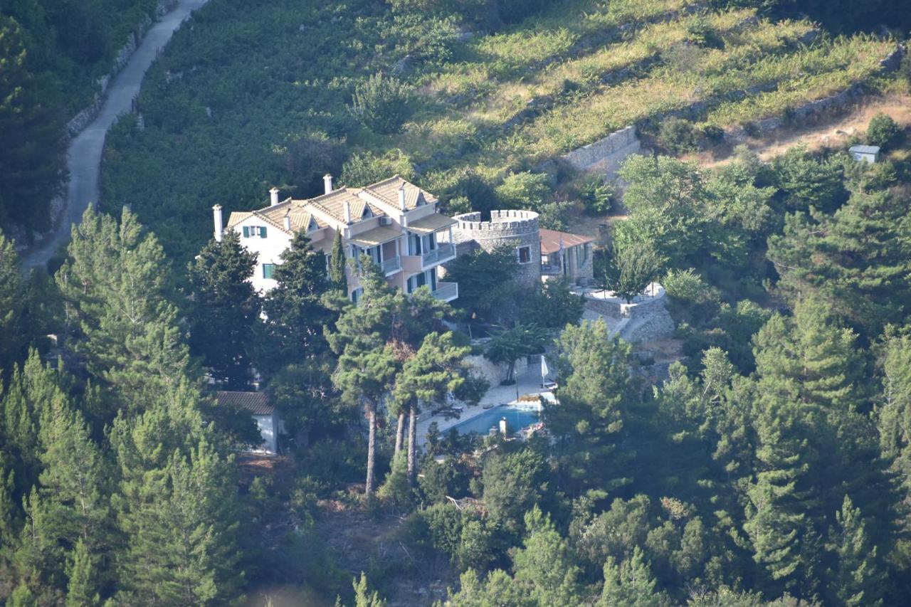Estate Dafnopanagia Villa Magda Asprogerakata Exterior photo